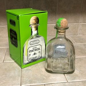 Patron Silver Tequila empty 750ml Glass Bottle Box